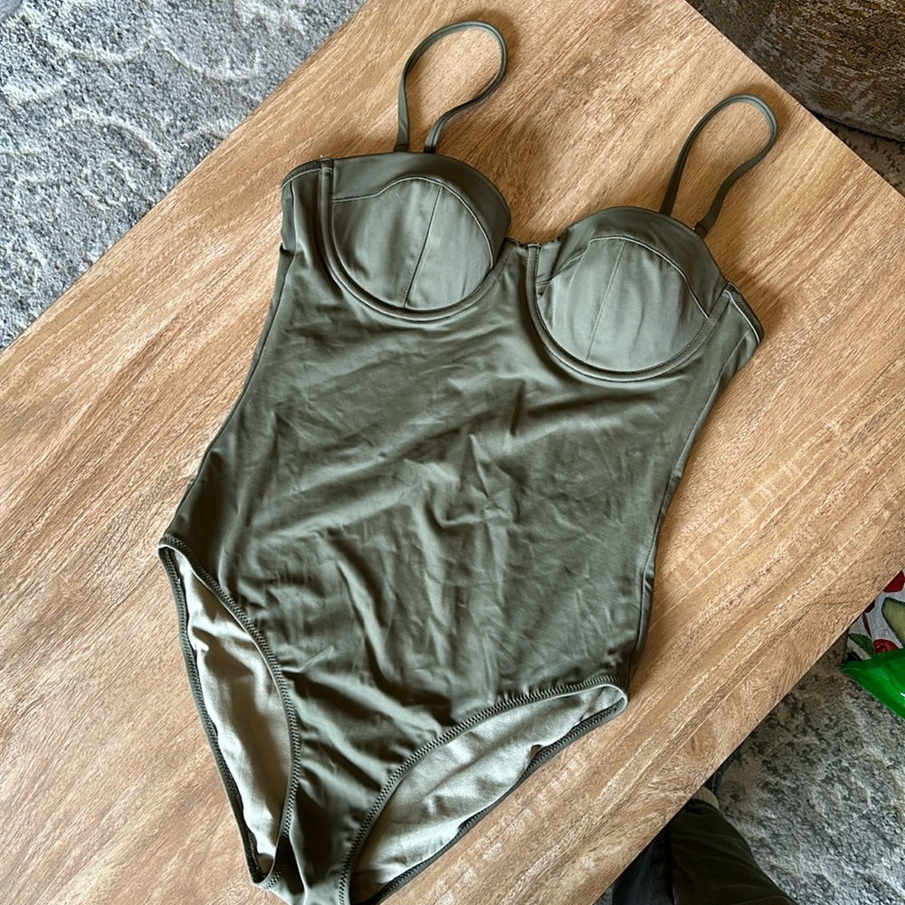 One Piece Bathing suit